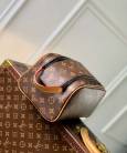 Косметичка Louis Vuitton Dopp Kit Toilet Pouch